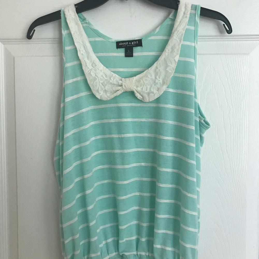 Light minty blue Peter Pan collar top
